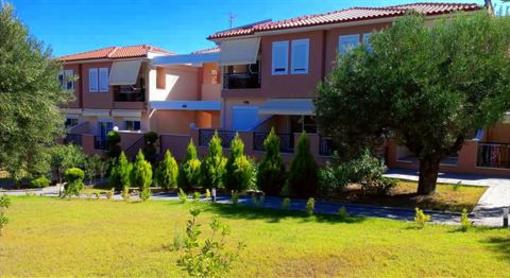 фото отеля Agrili Apartments