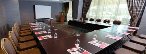 фото отеля Ramada Plaza Izmit