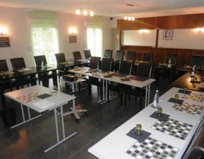 фото отеля Bagatelle Hotel