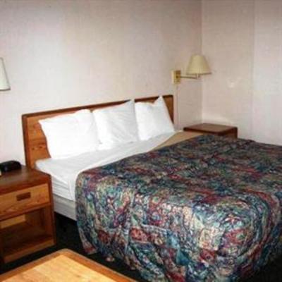 фото отеля Iowan Motor Lodge Fort Madison