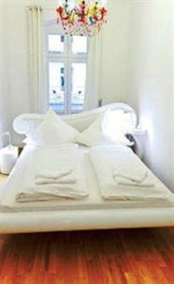 фото отеля Apartments Deluxe Prenzlauer Berg 2