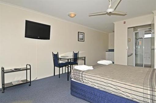 фото отеля Gateway Motor Inn