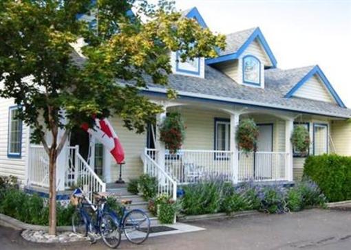 фото отеля Lakeside Country Inn Savona