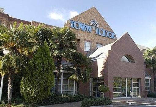 фото отеля Town Lodge Sandton-Grayston Drive