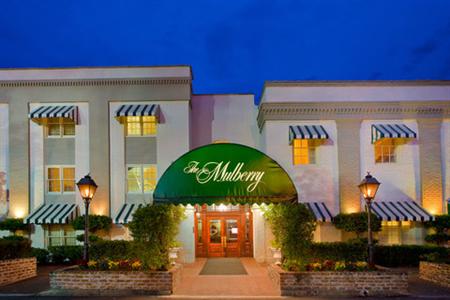 фото отеля Holiday Inn Hotel Historic District (Mulberry Inn)