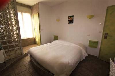 фото отеля P'tit Dej-Hotel Martigues Le 5