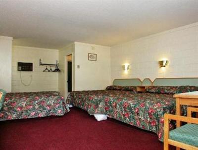 фото отеля Lamplighter Motel Kamloops