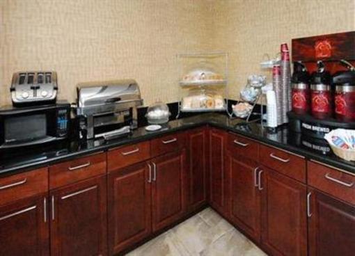 фото отеля Dover-Days Inn Downtown