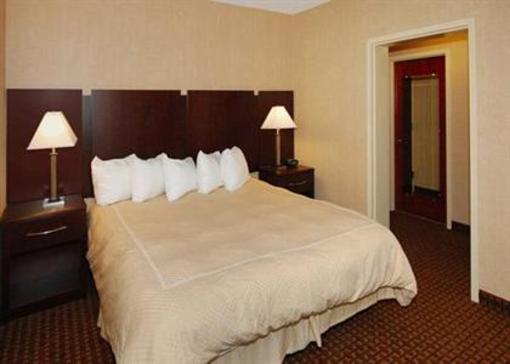 фото отеля Dover-Days Inn Downtown