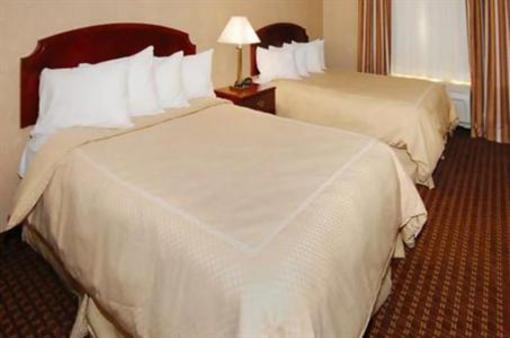 фото отеля Dover-Days Inn Downtown
