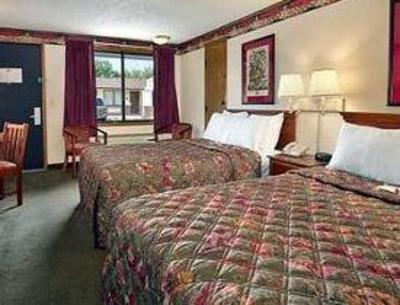 фото отеля Dover-Days Inn Downtown