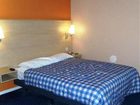 фото отеля Travelodge Newbury Tot Hill Farnborough