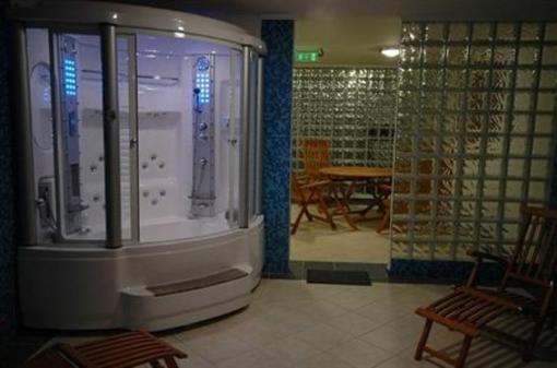 фото отеля Balatonfoi Yacht Club Hotel