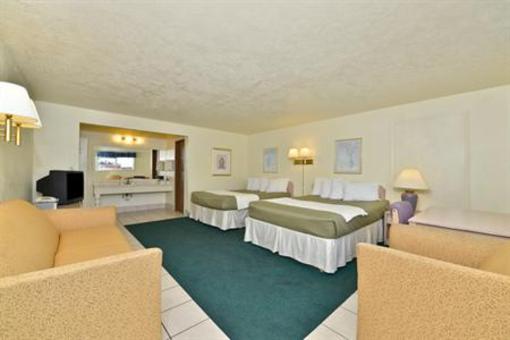 фото отеля Americas Best Value Inn & Suites Newport