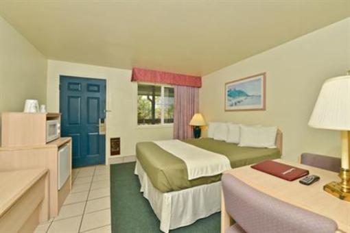фото отеля Americas Best Value Inn & Suites Newport