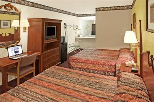 фото отеля Americas Best Value Inn San Marcos (Texas)