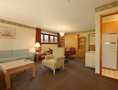 фото отеля Ramada Inn Flemington