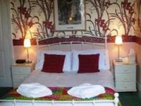 Cliftons Bed and Breakfast