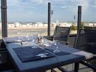 фото отеля Hotel Kyriad Calais Plage