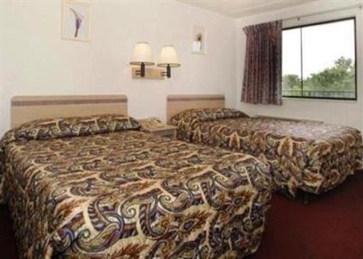 фото отеля Econo Lodge Indianapolis