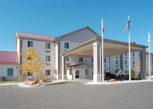 фото отеля Comfort Inn & Suites Riverton