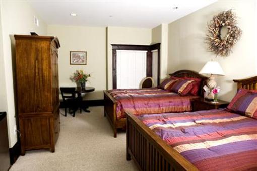 фото отеля Santa Paula Inn B&B