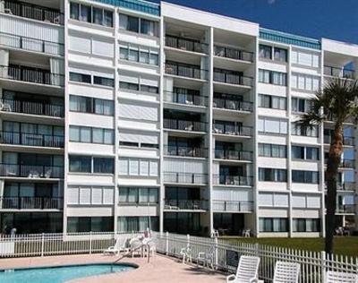 фото отеля Meyer Real Estate Vacation Rentals Breakers Orange Beach