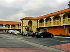 фото отеля Crystal Inn & Suites