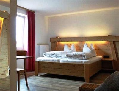 фото отеля Hotel Hirsch Immenstadt
