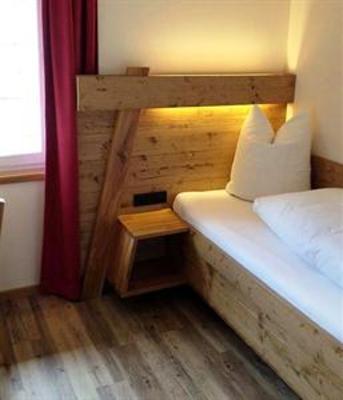 фото отеля Hotel Hirsch Immenstadt