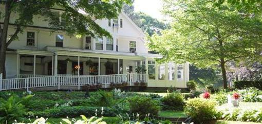 фото отеля Copper Beech Inn