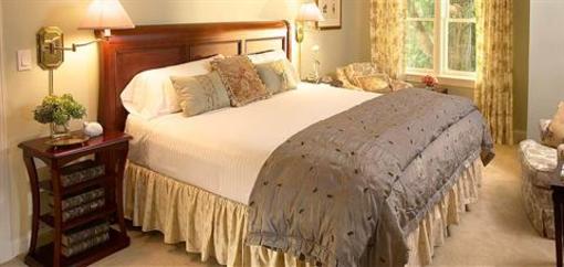 фото отеля Copper Beech Inn