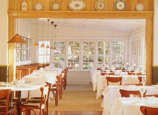 фото отеля Pine Inn