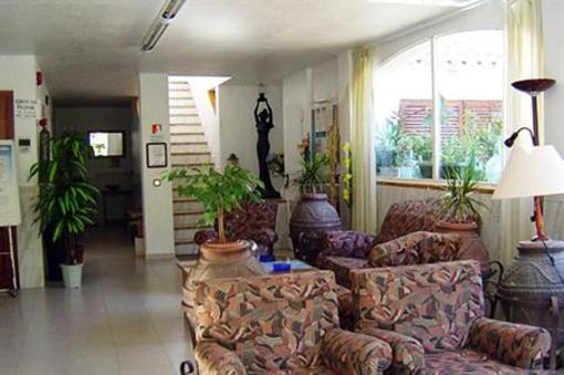 фото отеля Apartamentos Atalaya Bosque Calvia
