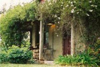 фото отеля Elinike Guest Cottages Wharparilla