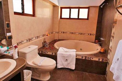 фото отеля Hotel Mabey Urubamba
