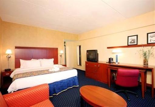 фото отеля InnPlace Hotel Bensalem