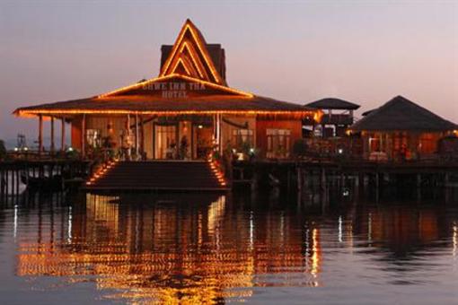 фото отеля Shwe Inn Tha Floating Resort