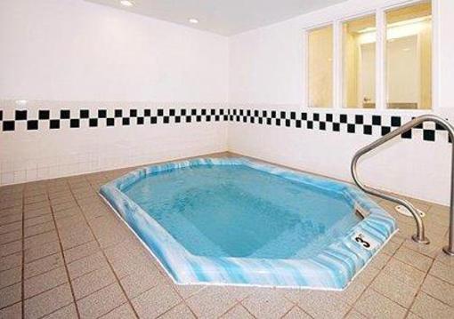 фото отеля Lewisville Comfort Suites Vista Ridge Mall