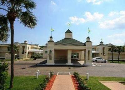 фото отеля Battleship Inn