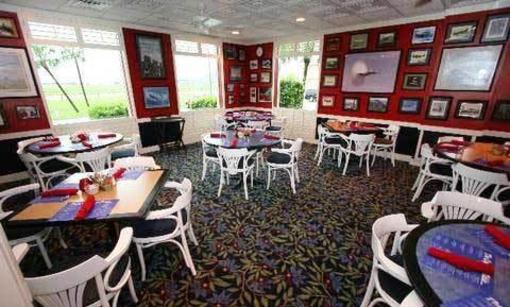 фото отеля Battleship Inn