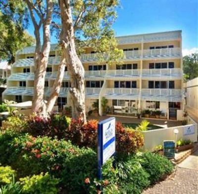 фото отеля Marlin Waters Beachfront Apartments