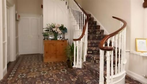 фото отеля Epchris House