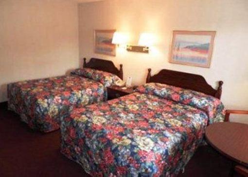 фото отеля Econo Lodge Downtown Lake George