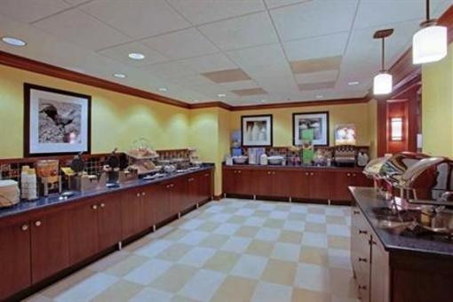 фото отеля Hampton Inn Warrenton