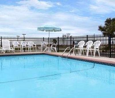 фото отеля Ramada Limited Biloxi Beach