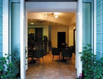фото отеля Hotel Venezia Senigallia