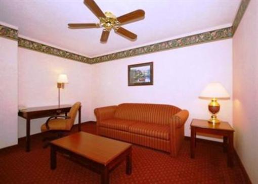 фото отеля Quality Inn & Suites South Bend