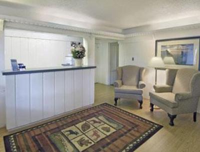 фото отеля Travelodge Traverse City