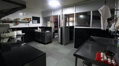 фото отеля Olde Bangalore Hotel & Resort